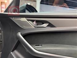 جاكوار إف-بيس